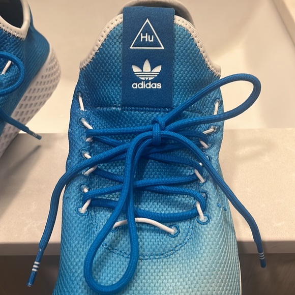 Adidas limited edition Pharrell Williams size 9… no offers out of company! - Picture 5 of 9